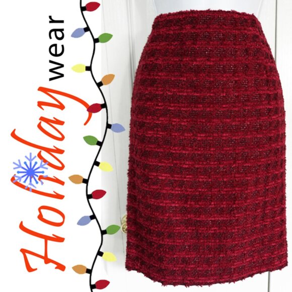 Escada red chenille and metallic skirt - Picture 1 of 9